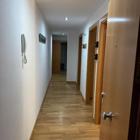 Daire Piso Centrico En Tremp